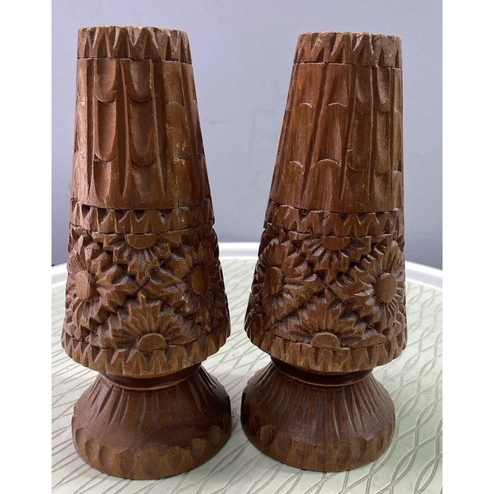 VTG Wooden Pair of Hand Carved & Crafted Pillars‎ 7